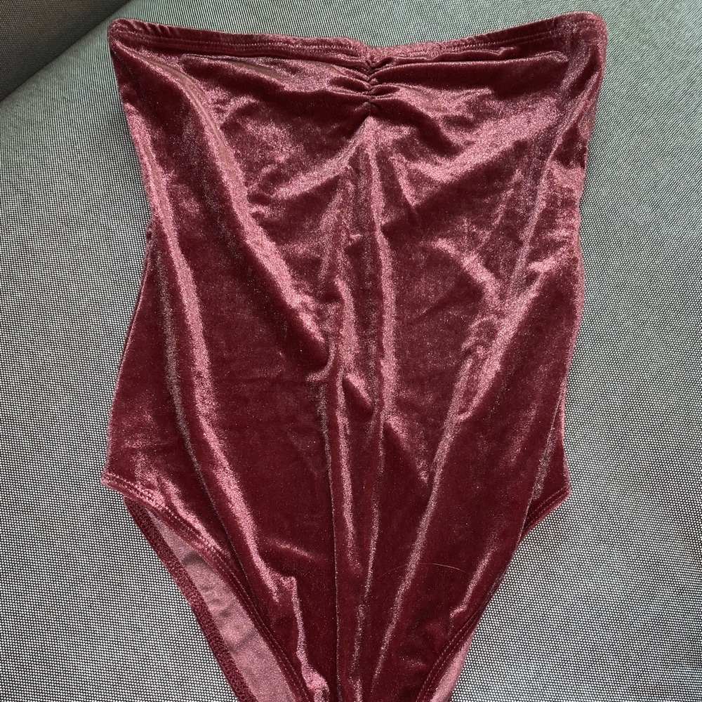 Strapless Velvet Bodysuit